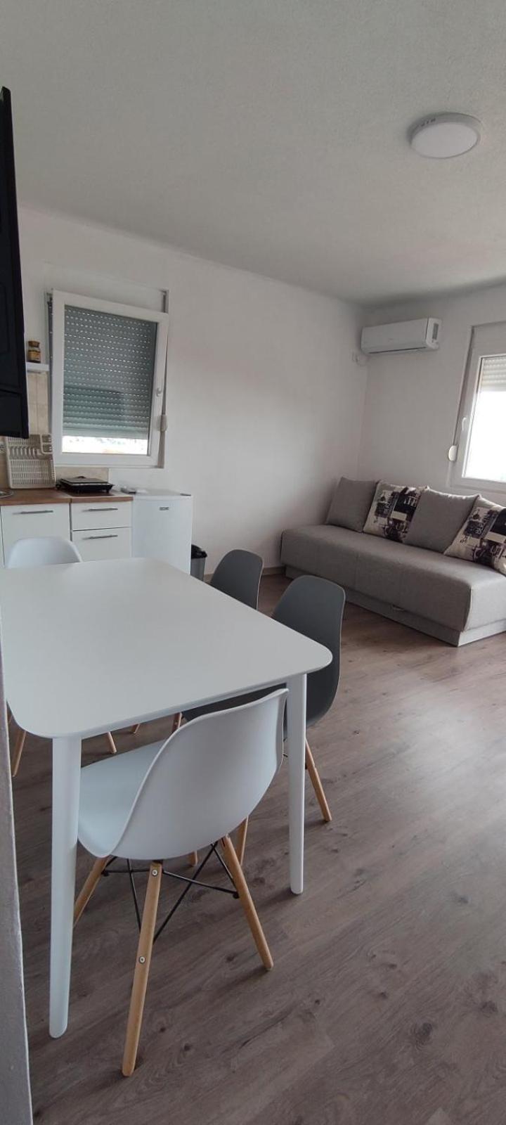 Apartmani Seaview Sutomore Ngoại thất bức ảnh